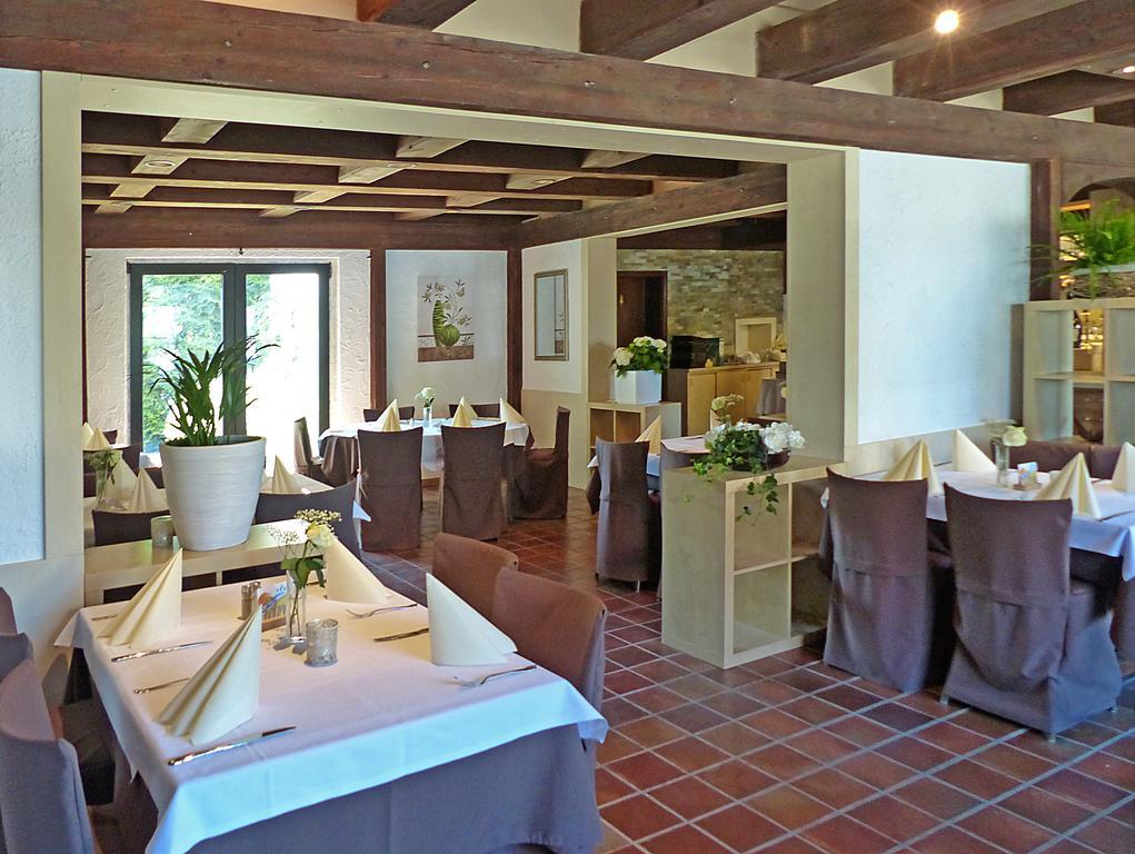 Hotel-Restaurant Schwyzerhuesli Viernheim Buitenkant foto