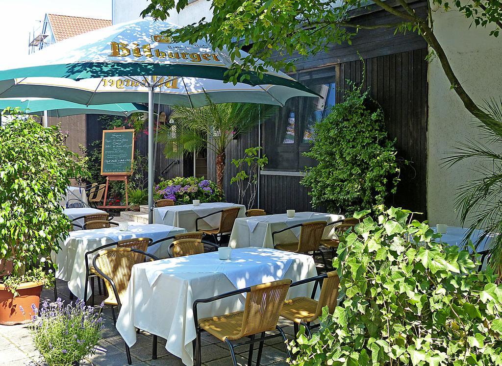 Hotel-Restaurant Schwyzerhuesli Viernheim Buitenkant foto