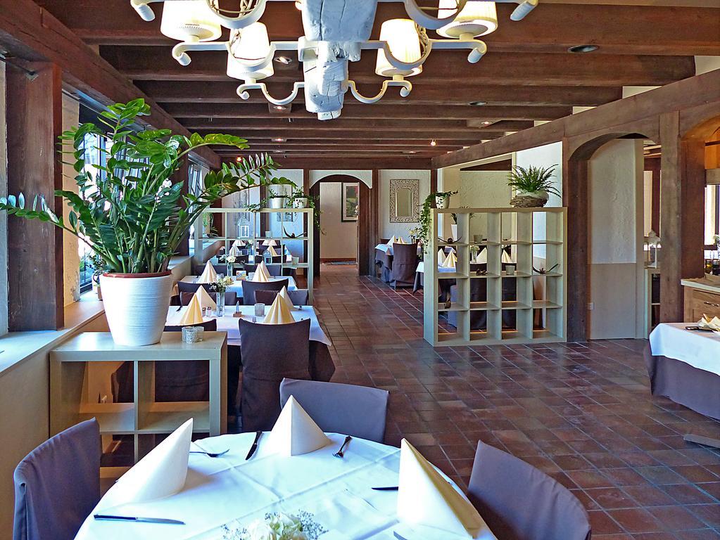 Hotel-Restaurant Schwyzerhuesli Viernheim Buitenkant foto